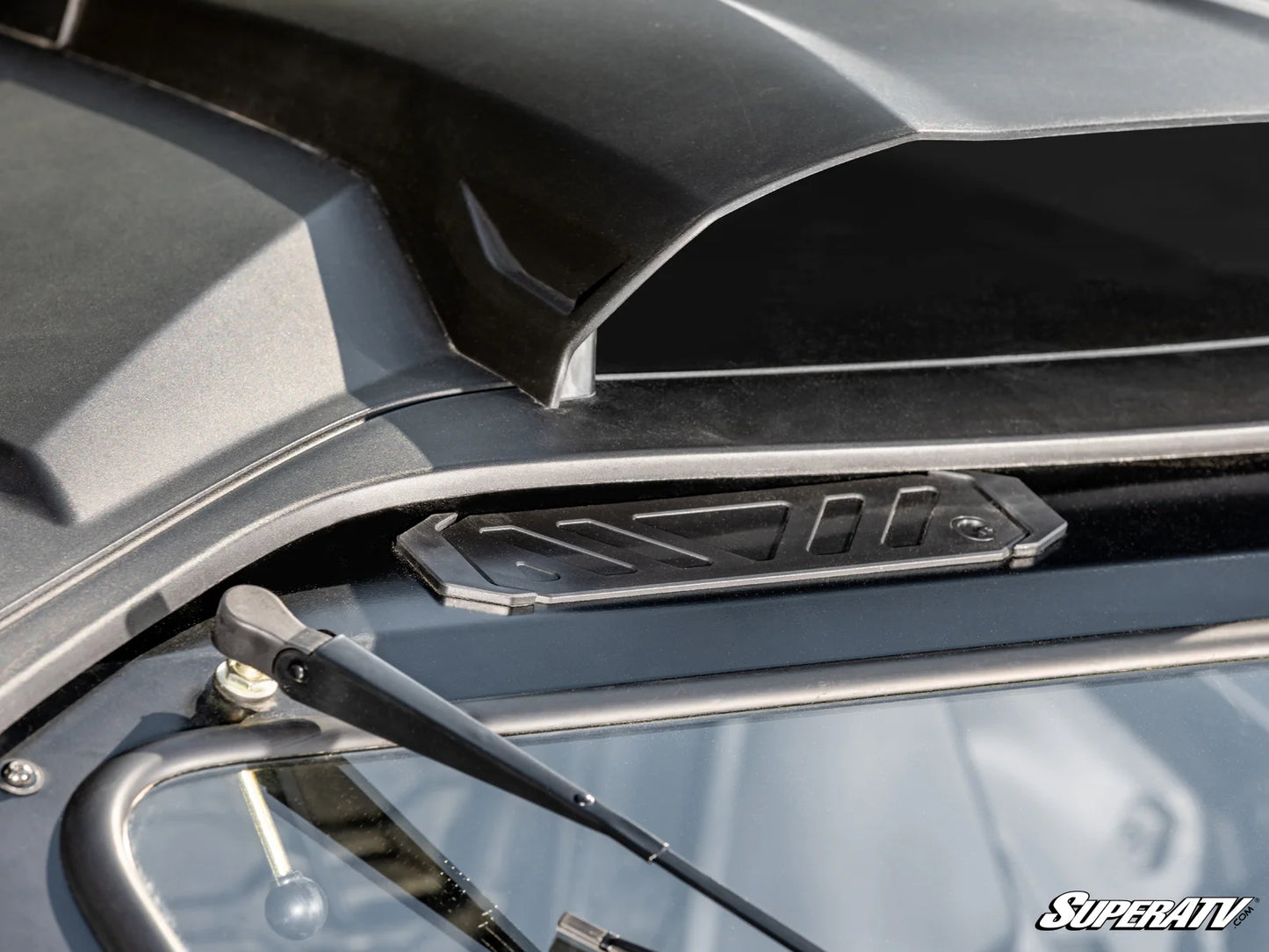 Can-Am Maverick R Glass Windshield